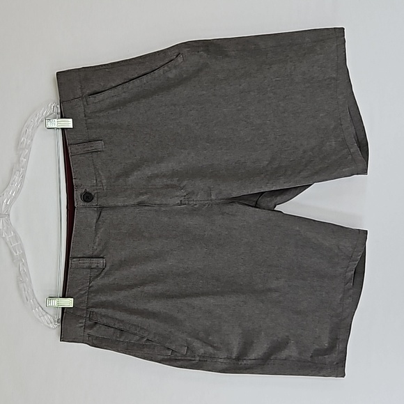 Denali Men's Flat Front Stretch Shorts 40 Waist - Picture 1 of 8